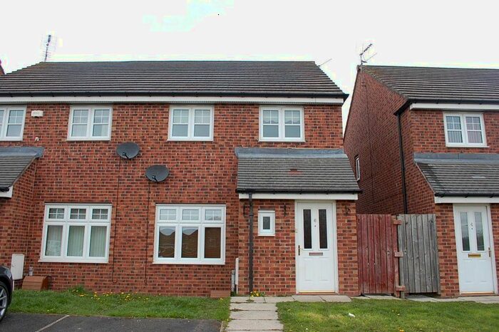 3 Bedroom Semi-Detached House To Rent In Bishops Court, Bishop Auckland, DL14