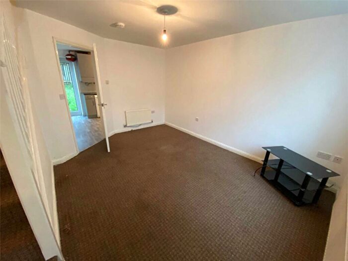 2 Bedroom Semi-Detached House To Rent In Signal Dr, Monsall, Manchester, Manchester, M40