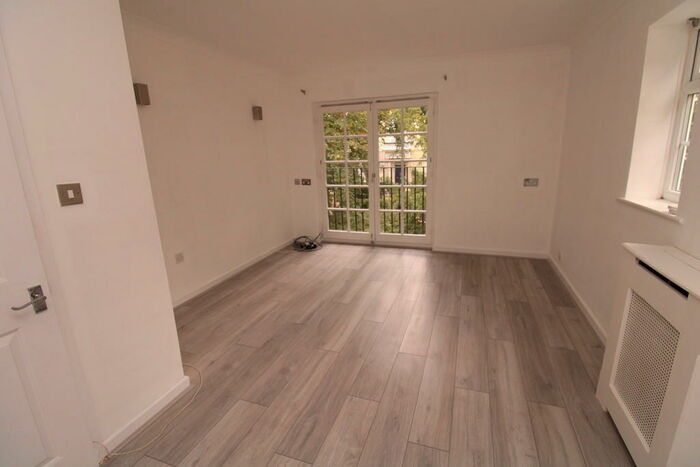 2 Bedroom Apartment To Rent In Gilldown Place, Edgbaston, B15