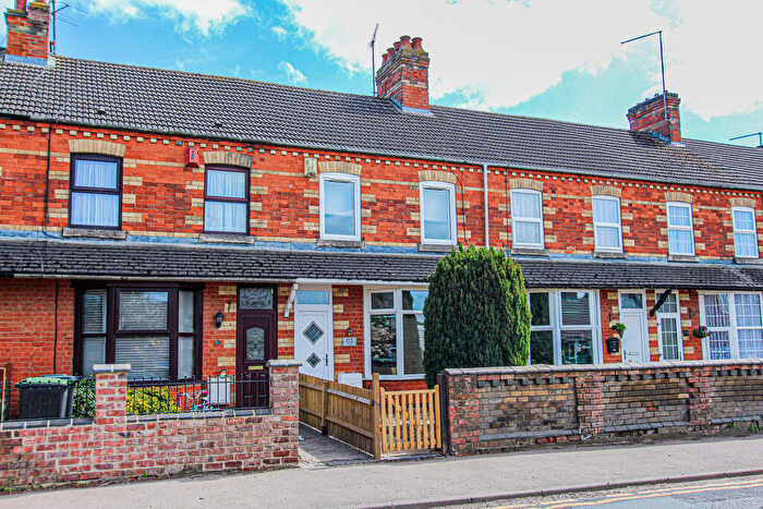 3 Bedroom Terraced House For Sale In Wellingborough Road, Finedon, NN9
