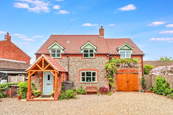 4 Bedroom Detached House For Sale In Fakenham Road, Briston, Melton Constable, NR24