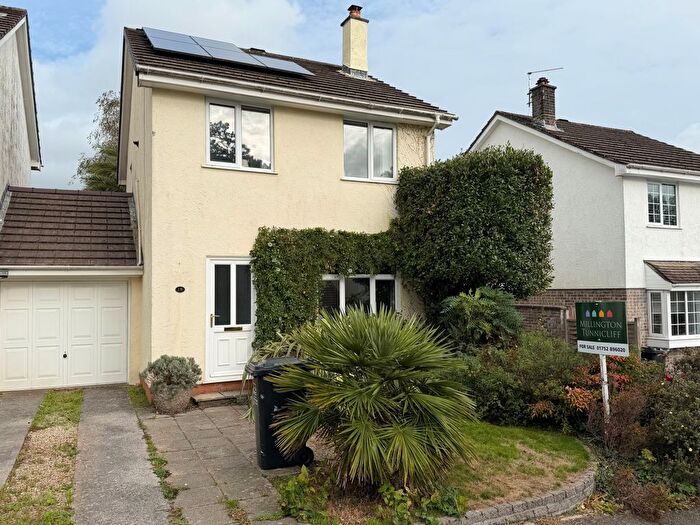 3 Bedroom Link Detached House For Sale In Ash Grove, Ivybridge, PL21