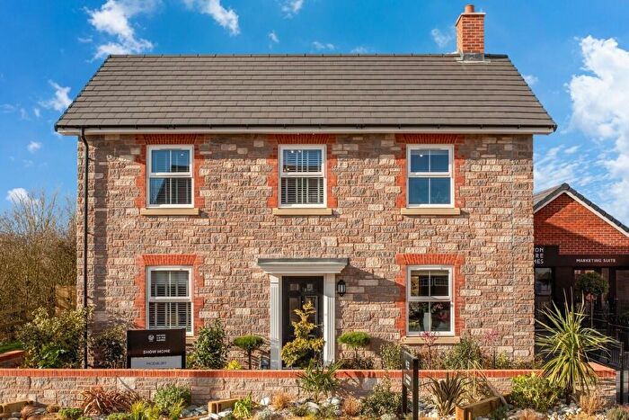 4 Bedroom Detached House For Sale In Lacey Avenue, Bideford, EX39