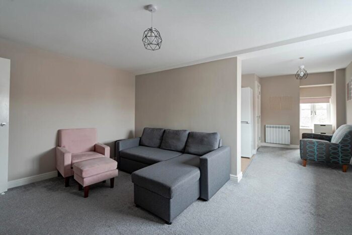 1 Bedroom Apartment To Rent In The Old Mayors House, Bury Street, Abingdon, Oxfordshire, OX14
