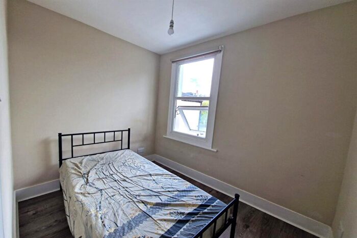 4 Bedroom Terraced House To Rent In Sedgwick Road, Waltham Forest, London, E10