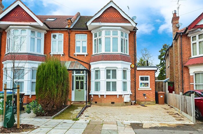 5 Bedroom Semi Detached House For Sale In Woodlands Road, Harrow, HA1