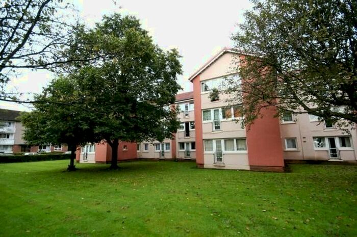 Studio To Rent In Wykeham Place, Anniesland, Glasgow G13