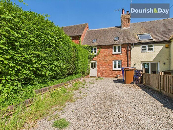 3 Bedroom Cottage For Sale In Leigh Lane, Bramshall, ST14