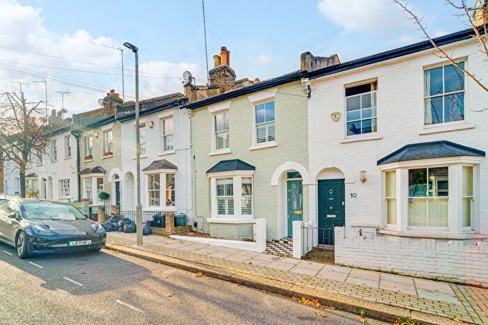 3 Bedroom Terraced House To Rent In Tonsley Road, Wandsworth, SW18