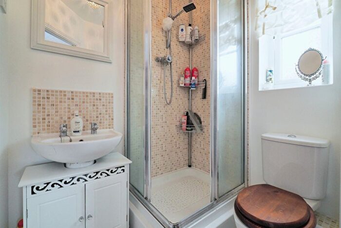 3 Bedroom End Of Terrace House For Sale In Kilford Close, Amesbury, Salisbury, SP4
