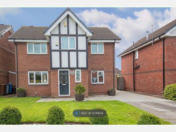 4 Bedroom Detached House To Rent In Goldfinch Way, Droylsden, Manchester, M43