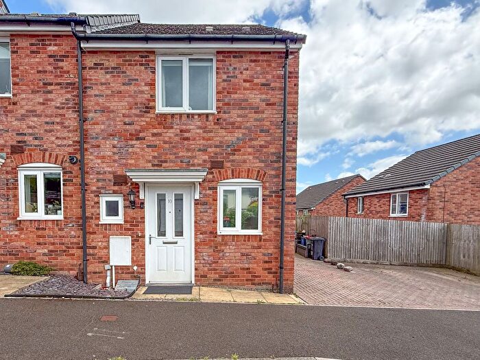 2 Bedroom Semi-detached House For Sale In Tabernacle Drive, Rhiwderin, NP10