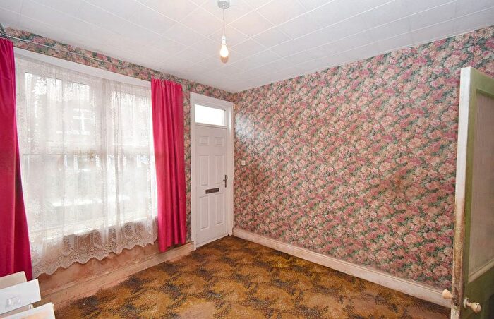 2 Bedroom Terraced House For Sale In Dean Street, Coventry, West Midlands, CV2