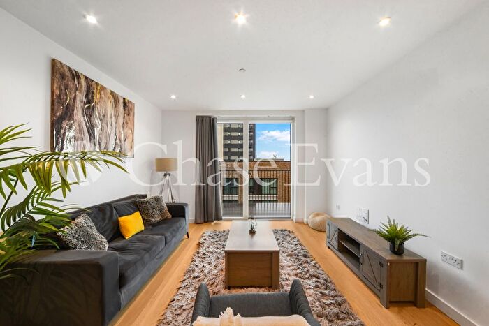 1 Bedroom Flat To Rent In Bathgate Place, Ealing, London, W13