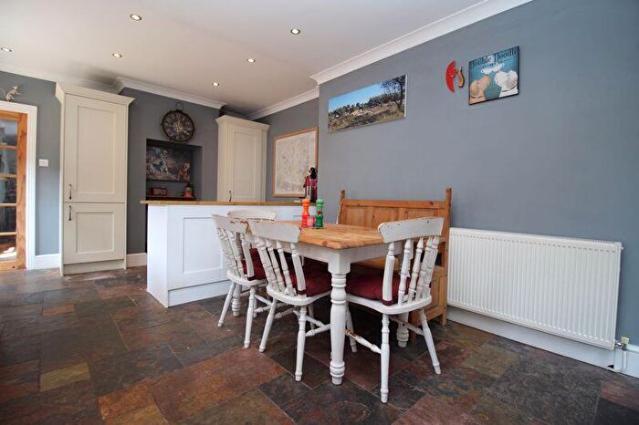 4 Bedroom Semi-Detached House For Sale In Heath Road, Soberton, SO32