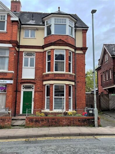 1 Bedroom Flat To Rent In Temple Street, Llandrindod Wells, Powys, LD1