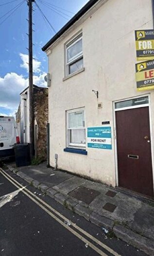 1 Bedroom Flat For Sale In Melville Street, Torquay, TQ2