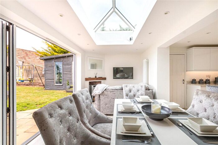 4 Bedroom Semi-Detached House For Sale In Chestnut Walk, Bristol, BS13