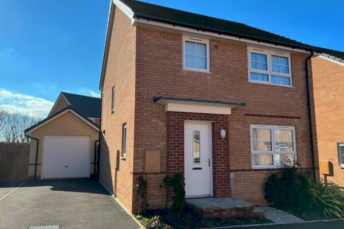 3 Bedroom Terraced House To Rent In Heol Gwern Edyddan Cardiff, CF5