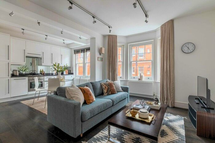 1 Bedroom Flat To Rent In Park Walk, Chelsea, SW10