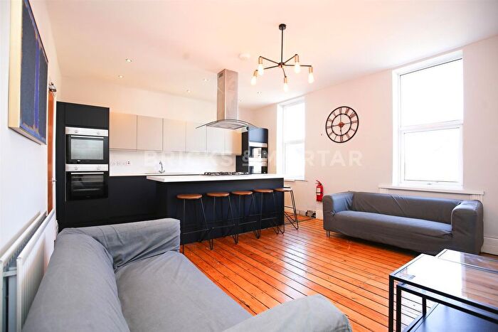 5 Bedroom Maisonette To Rent In Heaton Road, Heaton, Newcastle Upon Tyne, NE6