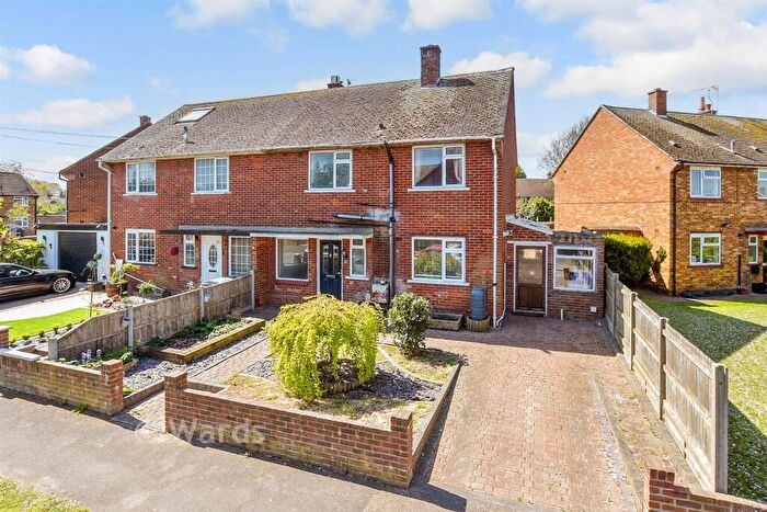3 Bedroom Semi Detached House For Sale In Grantham Avenue, Deal, Kent, CT14