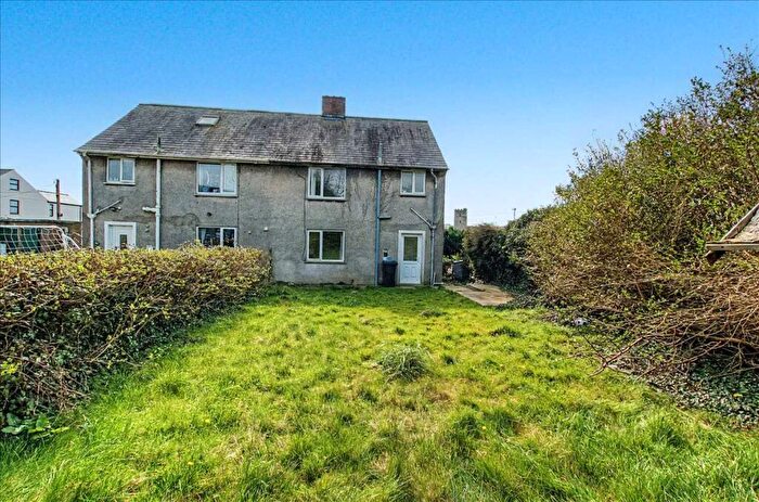 3 Bedroom Semi-Detached House For Sale In Woodbine Terrace, SA71