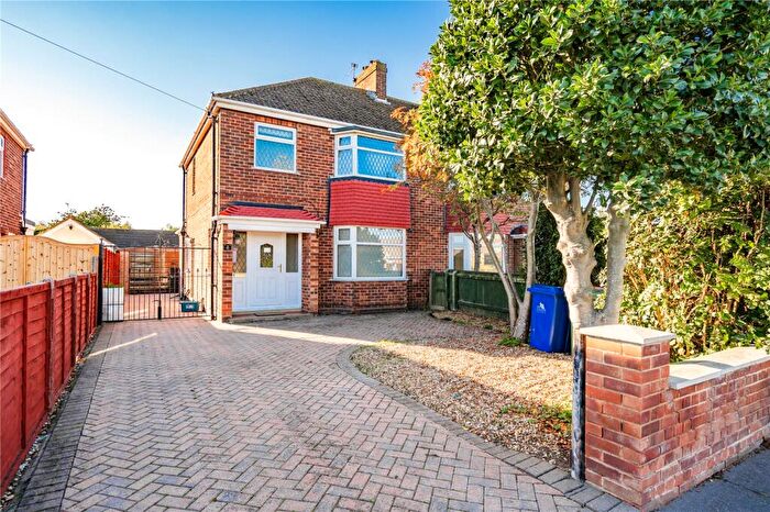3 Bedroom Semi-Detached House For Sale In Westward Ho, Grimsby, Lincolnshire, DN34