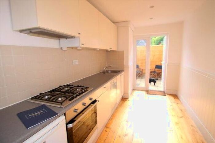 2 Bedroom Property To Rent In Palace Road, Bromley, BR1