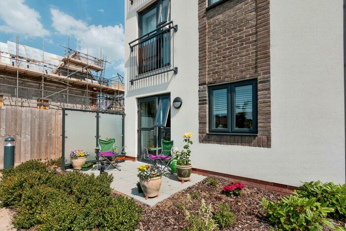 1 Bedroom Flat For Sale In Shortwood Copse Lane, Basingstoke, RG23