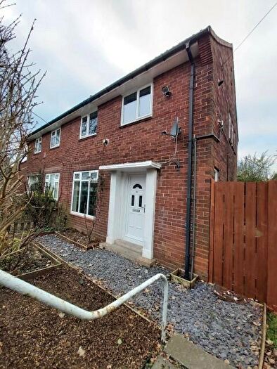 2 Bedroom Semi-Detached House To Rent In Silk Mill Drive, Leeds, LS16