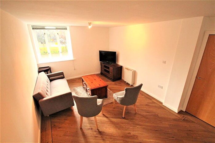 2 Bedroom Detached House To Rent In Carr Mills, Buslingthorpe Lane, Leeds, West Yorkshire, LS7