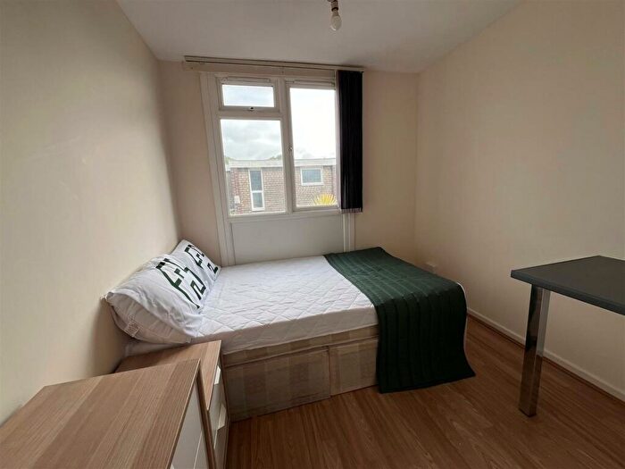 1 Bedroom House To Rent In Seymour Close (), Portsmouth, PO2
