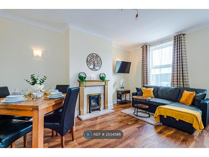 2 Bedroom Terraced House To Rent In Common Lane, East Ardsley, WF3