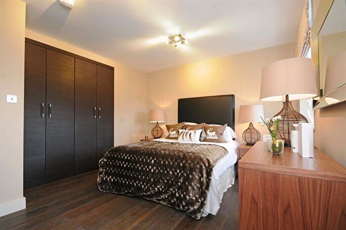 3 Bedroom Flat To Rent In Boydell Court, St Johns Wood Park, London, NW8