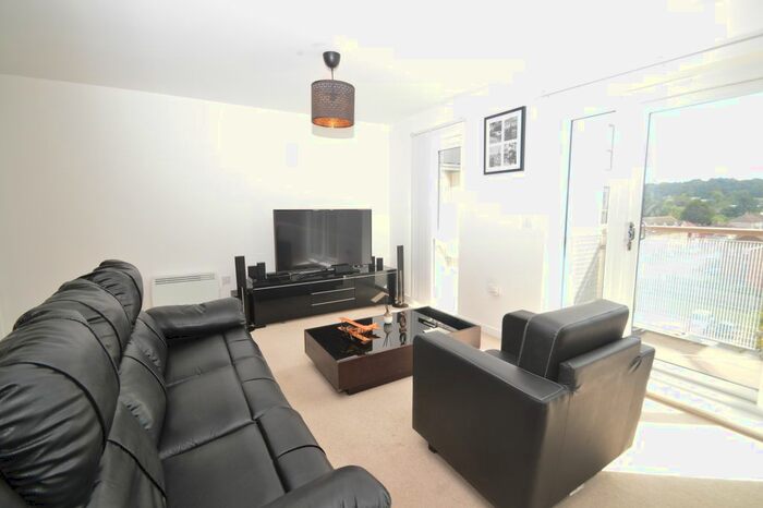 2 Bedroom Flat To Rent In Saxon House, Little Brights Road, Belvedere, DA17