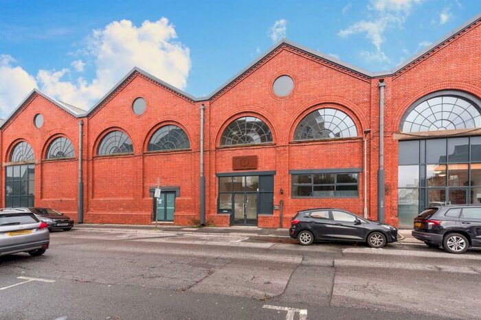 1 Bedroom Flat To Rent In Pendyris Street, CF11