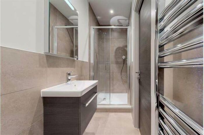 Apartment To Rent In Coombs House, Isleworth, TW7