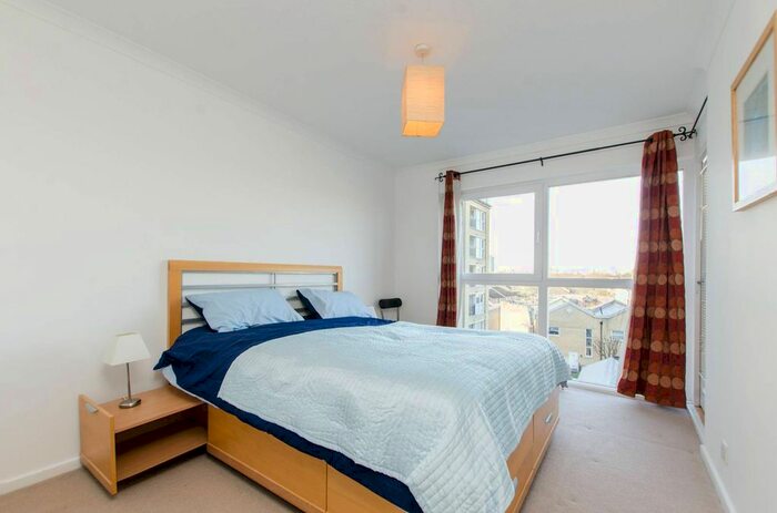 2 Bedroom Flat To Rent In Rotherhithe Street, Rotherhithe, London, SE16