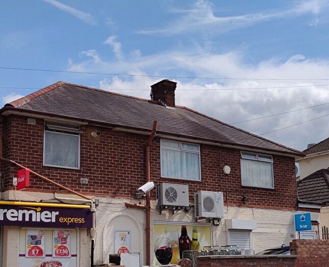 2 Bedroom Flat To Rent In Croyland Road, Wellingborough, NN8