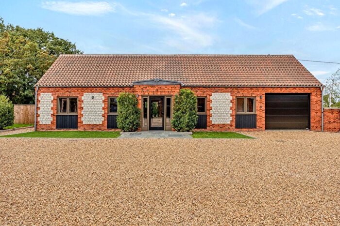 2 Bedroom Detached Bungalow For Sale In Chain Free New Home In Holme-next-the-Sea, PE36
