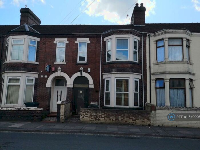 4 Bedroom Terraced House To Rent In Regent Road, Stoke-On-Trent, ST1