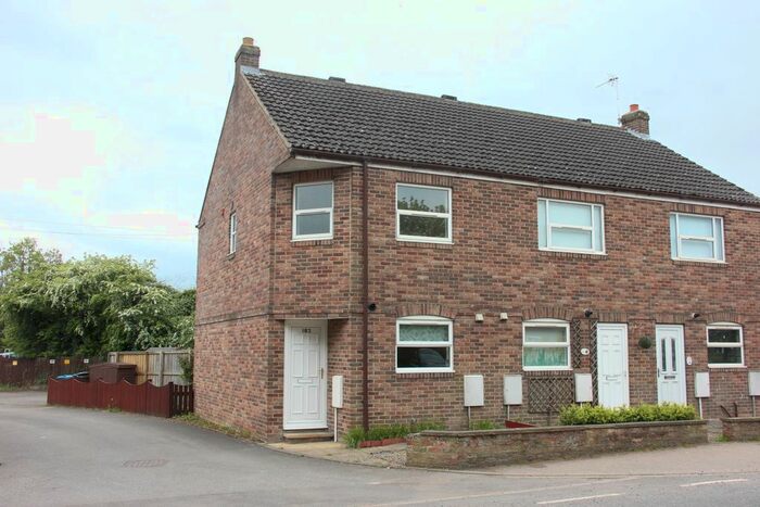 2 Bedroom End Of Terrace House To Rent In Long Street, Easingwold, York, YO61