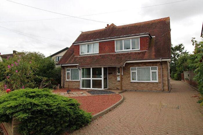 4 Bedroom Detached House For Sale In Orchard Lane, Harrold, MK43