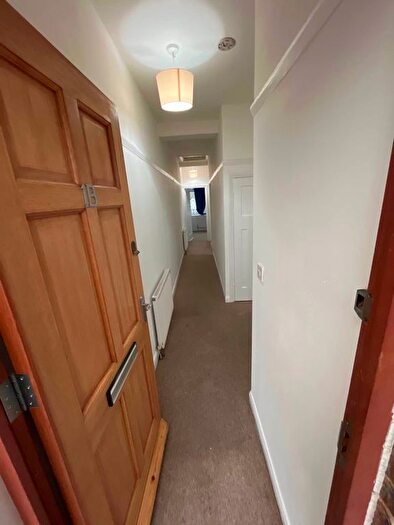 2 Bedroom Flat To Rent In B Tudor Parade, High Road, Romford, RM6