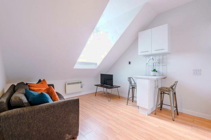 Studio To Rent In Jesmond Road, Newcastle, NE2