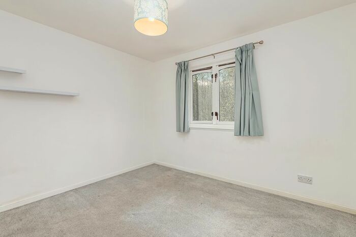 3 Bedroom End Of Terrace House For Sale In Alexander Mcleod Place, Fallin FK7