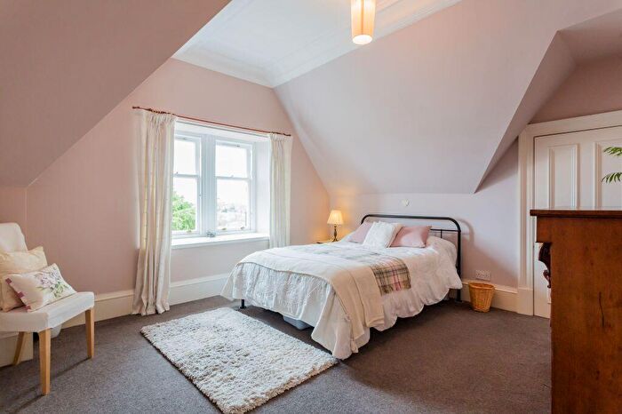 2 Bedroom Flat For Sale In Flat St Margaret's House, Brodie Park Crescent, Paisley, PA2