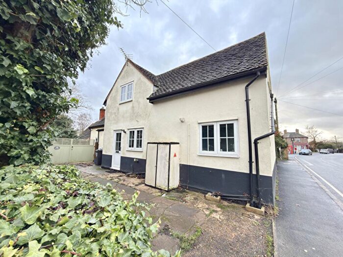 3 Bedroom Cottage To Rent In North Street, CM9