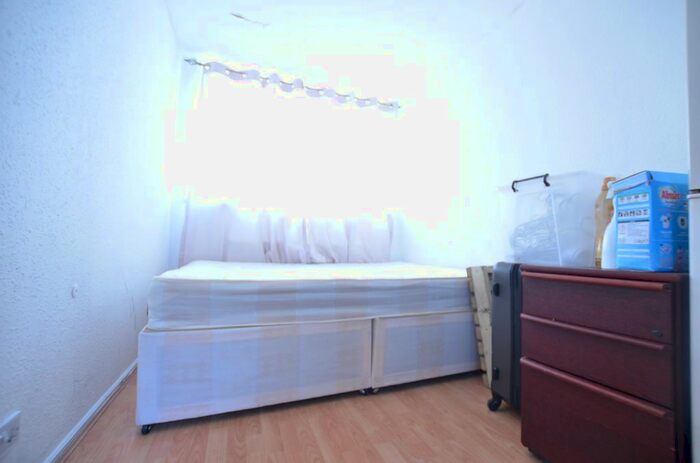 Studio To Rent In Watford Road, Harrow, HA1